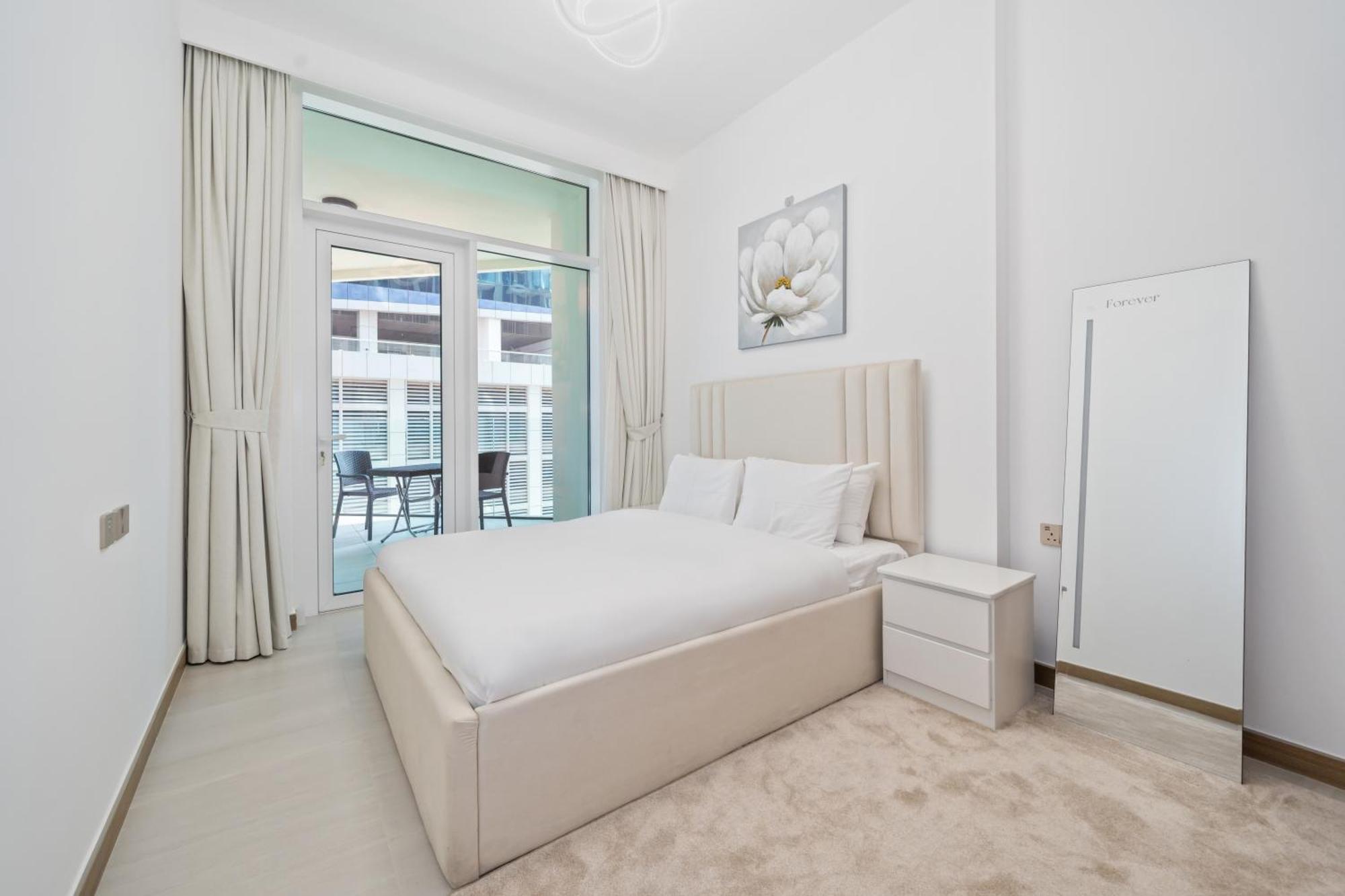 Apartment Exquisite 1-bedroom Fully Furnished At Missoni Dubai